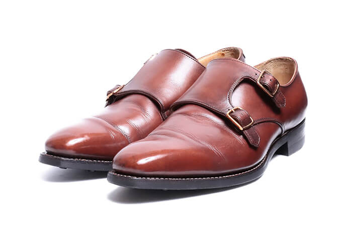 認定中古靴として販売する修理後の「三陽山長」の革靴